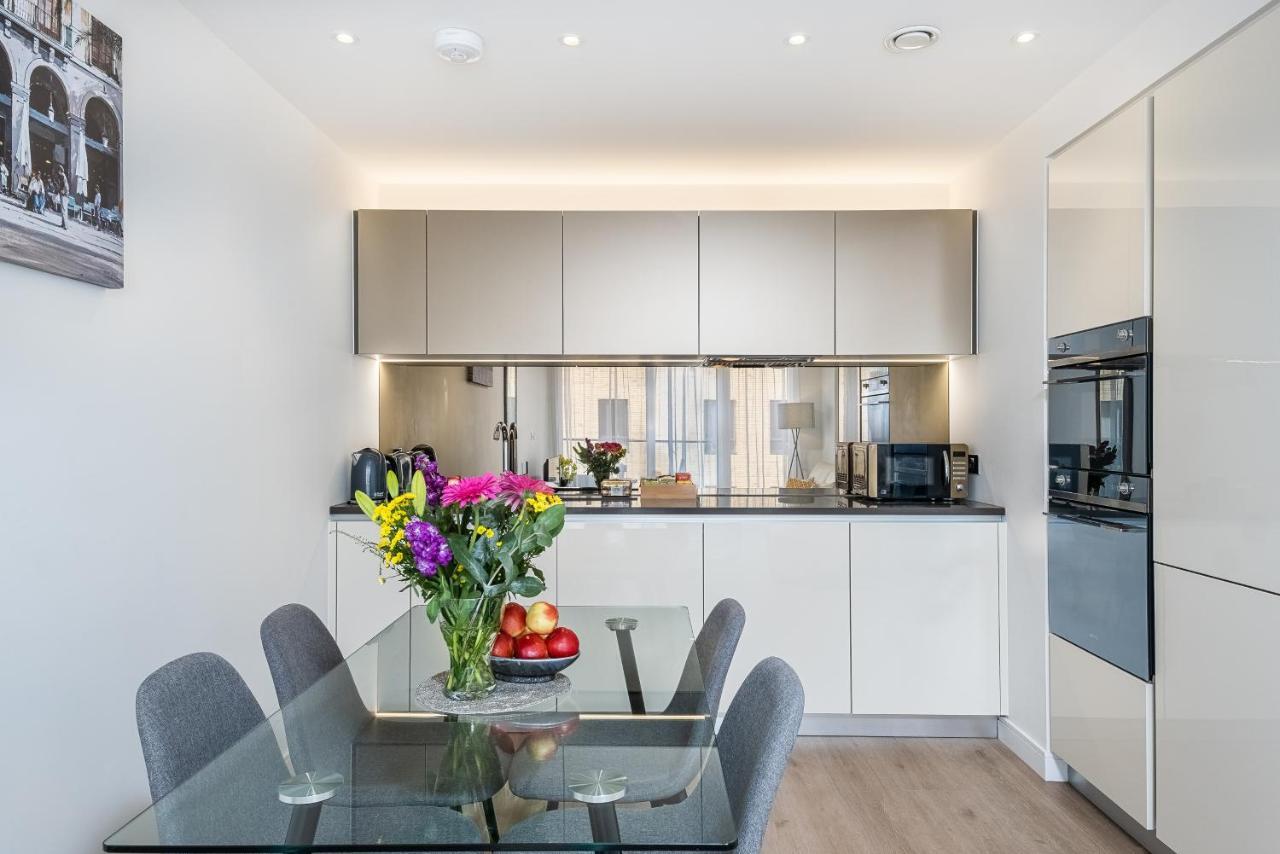 Silver Apartment Kew Bridge London Bagian luar foto