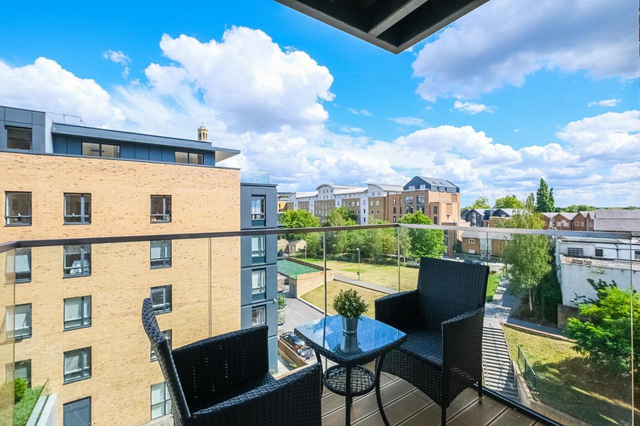 Silver Apartment Kew Bridge London Bagian luar foto